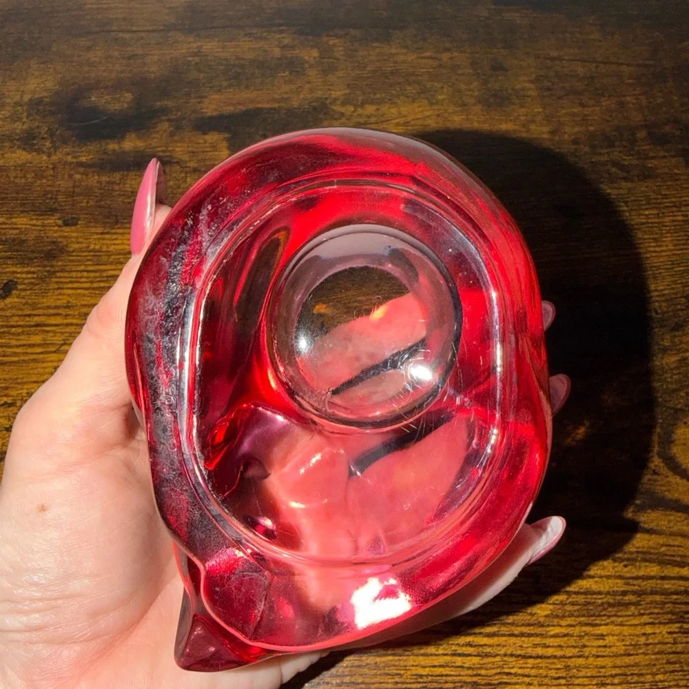 Vintage Indiana glass cat votive candle holder in cranberry pink 80’s decor - Picture 5 of 7
